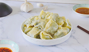 從盒馬爆款到餐桌革命：板藍(lán)根青菜邂逅全產(chǎn)業(yè)鏈豬肉，揚(yáng)翔解鎖健康飲食新密碼